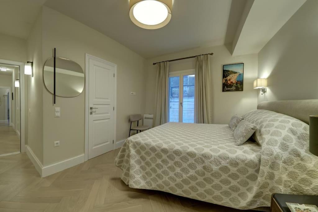 L'Appartement * Corfu (city)